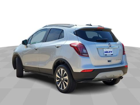 Used 2022 Buick Encore Preferred w/ Safety Package FWD image 6