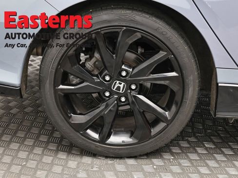 Used 2019 Honda Civic Sport image 29