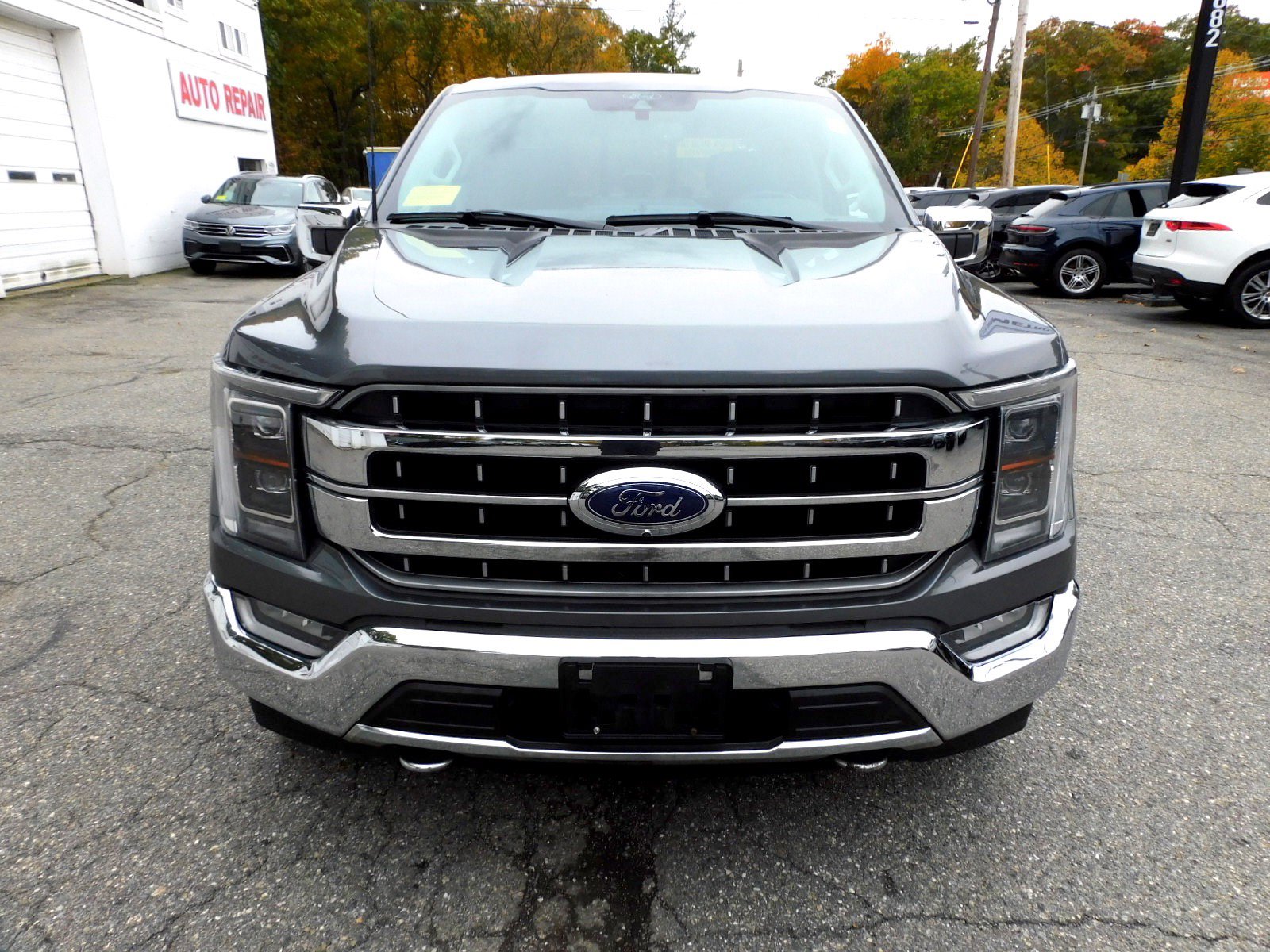 Used 2021 Ford F150 Lariat w/ Equipment Group 502A High AWD/4WD image 8