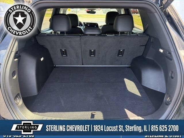 Used 2025 Chevrolet Equinox LT w/ Convenience Package II FWD image 23