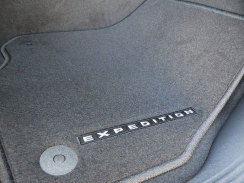 New 2025 Ford Expedition Max Platinum w/ Stealth Appearance Package image 13