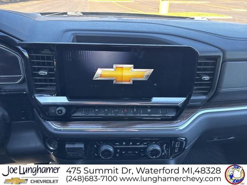 Used 2023 Chevrolet Silverado 1500 LT AWD/4WD image 15