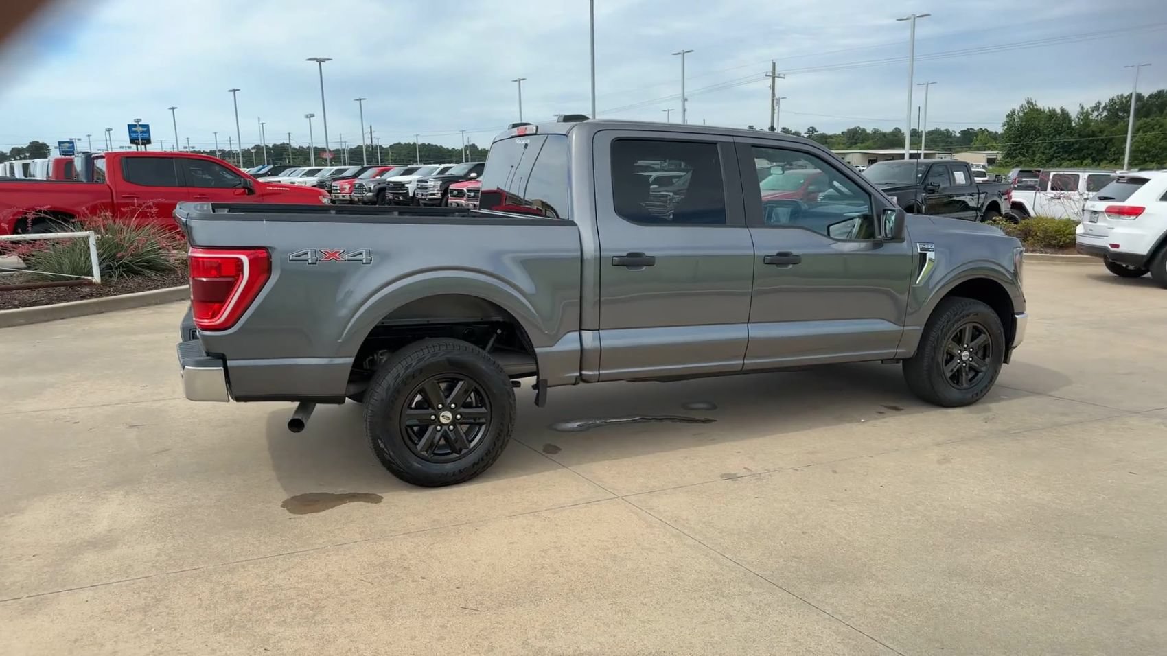 Used 2023 Ford F150 XLT AWD/4WD image 8