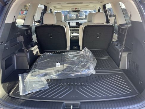New 2025 Kia Telluride S image 29