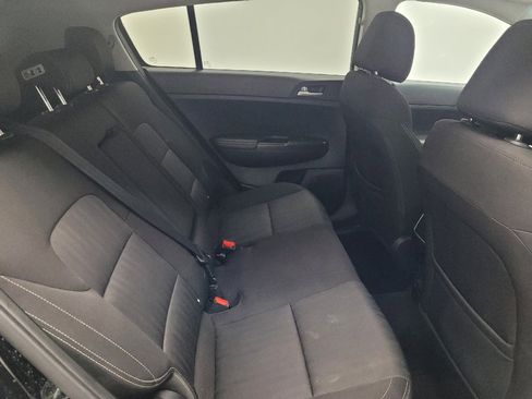 Used 2017 Kia Sportage LX image 19