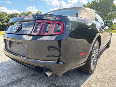 Used 2014 Ford Mustang Premium RWD image 5