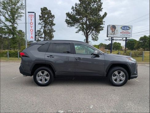 Used 2024 Toyota RAV4 XLE FWD image 2