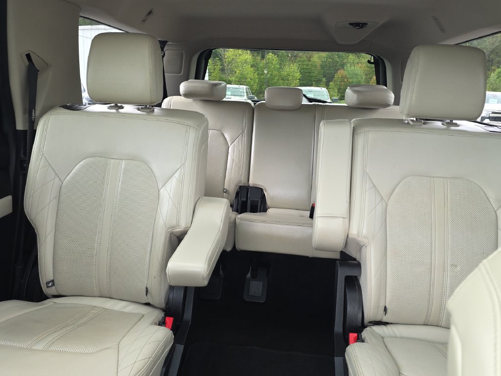 Used 2019 Ford Expedition Max Platinum AWD/4WD image 25