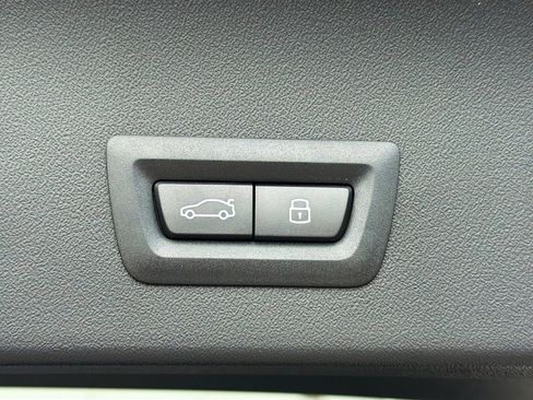 New 2026 BMW X3 xDrive30 w/ Premium Package image 13