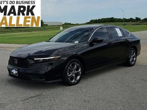 Used 2024 Honda Accord EX image 4
