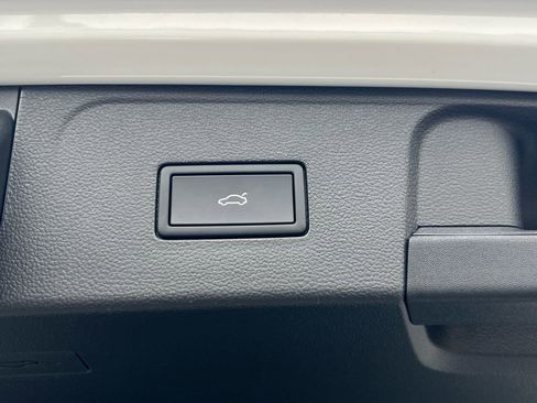 New 2026 Volkswagen Atlas SE AWD/4WD image 17