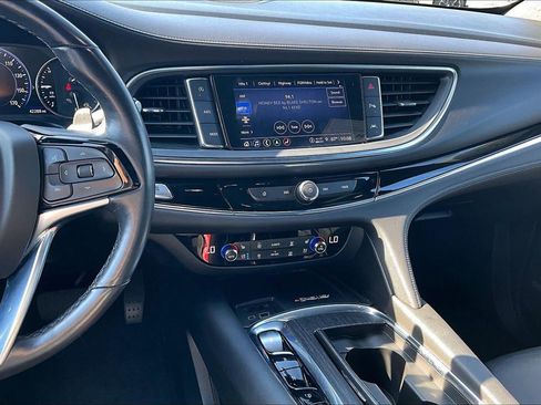 Used 2023 Buick Enclave Avenir w/ Avenir Technology Package AWD/4WD image 6