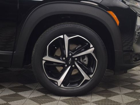 Used 2023 Chevrolet TrailBlazer RS w/ Convenience Package FWD image 32