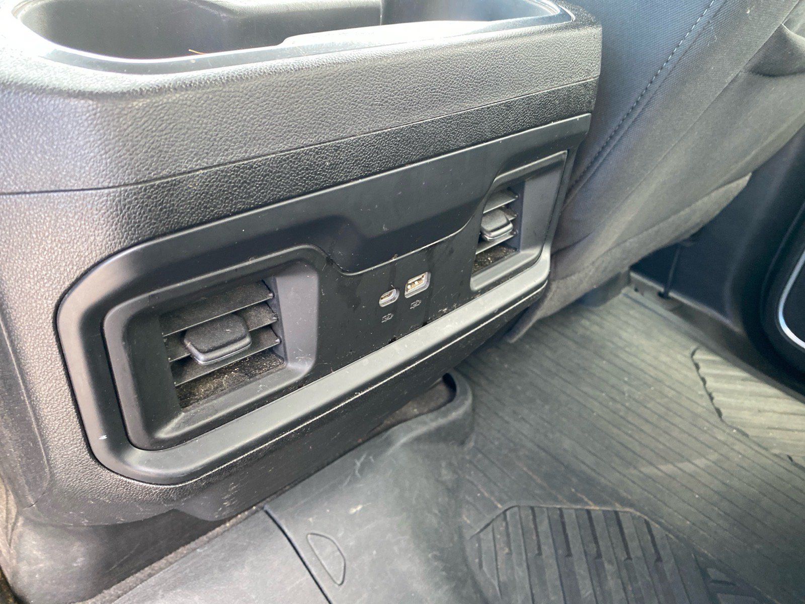 Used 2024 Chevrolet Silverado 1500 LT AWD/4WD image 21
