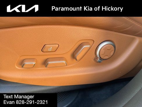 Used 2025 Genesis GV80 3.5T Advanced image 26