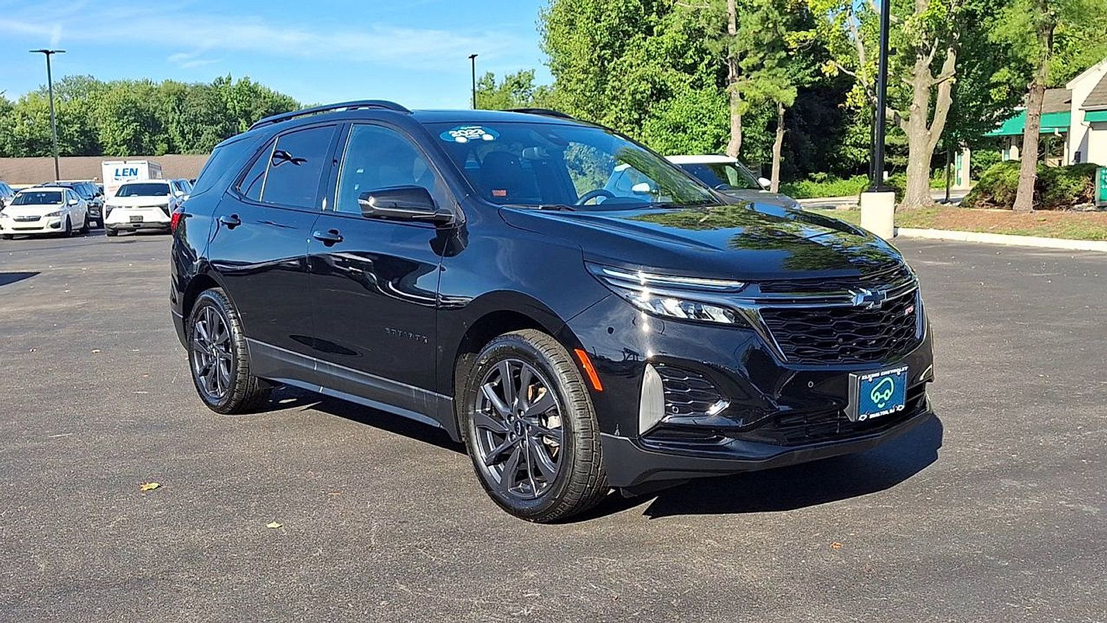 Certified 2023 Chevrolet Equinox RS w/ RS Leather Package FWD image 5