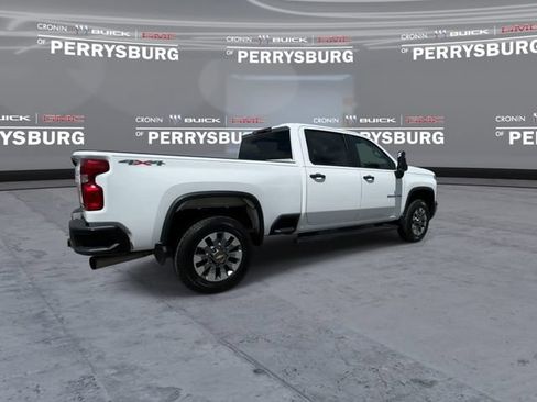 Used 2024 Chevrolet Silverado 2500 Custom w/ Custom Value Package AWD/4WD image 8