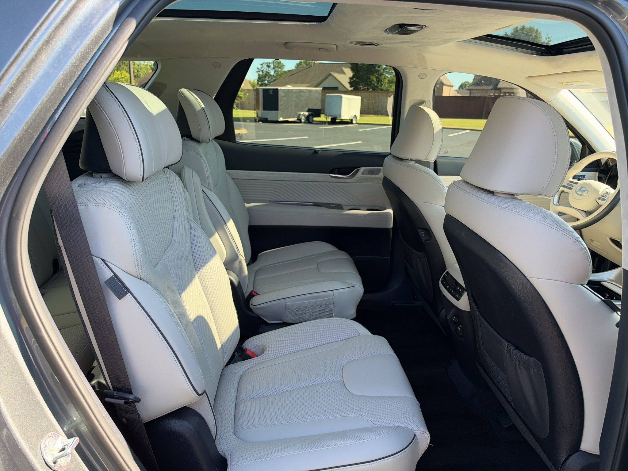 Used 2025 Hyundai Palisade Calligraphy AWD/4WD image 19