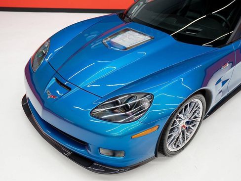 Used 2011 Chevrolet Corvette ZR1 w/ Preferred Equipment Group RWD image 4
