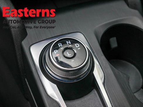 Used 2022 Ford Escape SE image 13