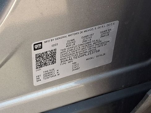 Used 2023 GMC Terrain SLE w/ Driver Convenience Package AWD/4WD image 27