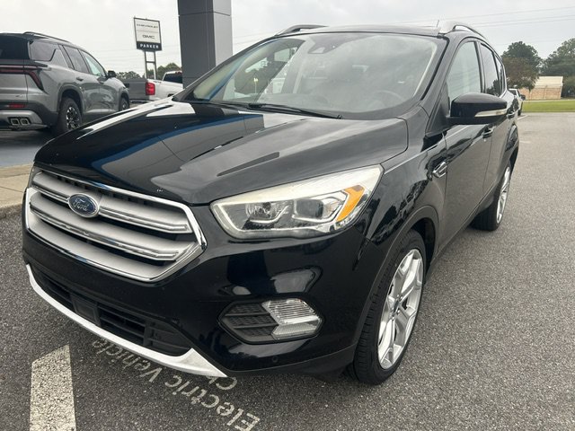 Used 2019 Ford Escape Titanium FWD image 4