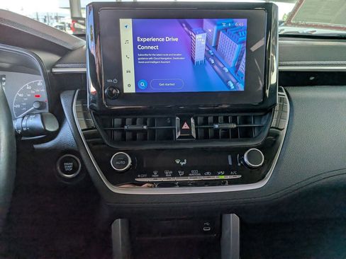 Certified 2023 Toyota Corolla Cross LE image 19