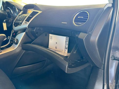 Used 2016 Chevrolet Cruze LT w/ RS Package FWD image 24