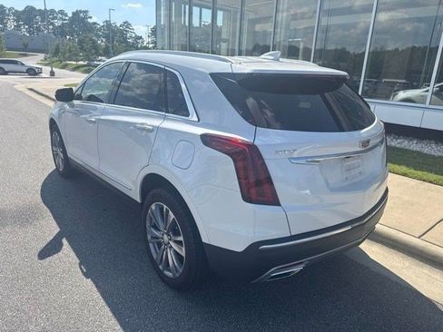 Used 2025 Cadillac XT5 Premium Luxury FWD image 8