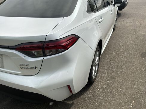 Used 2024 Toyota Corolla XLE image 7