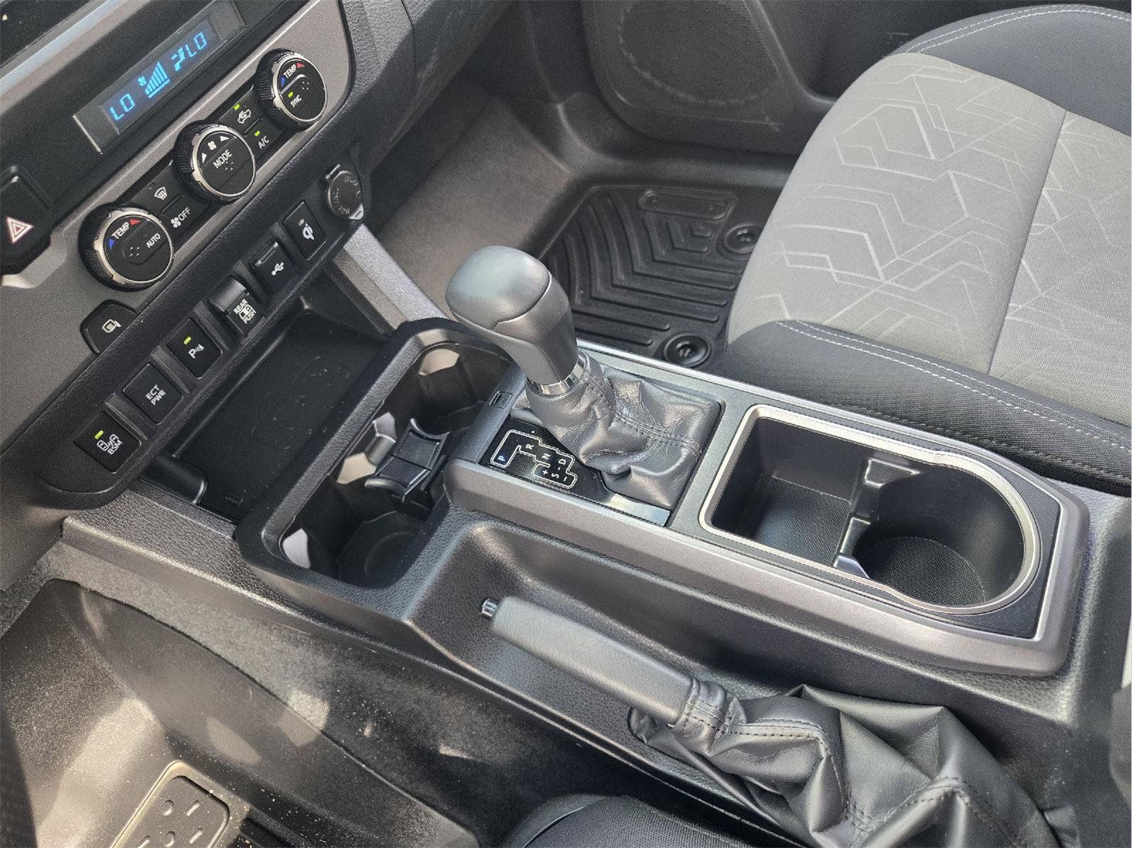 Used 2023 Toyota Tacoma TRD Sport w/ Technology Package RWD image 19
