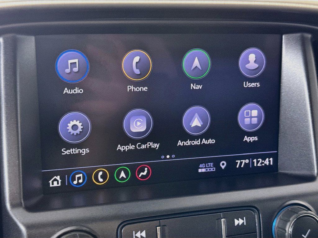 Used 2020 GMC Canyon Denali RWD image 15