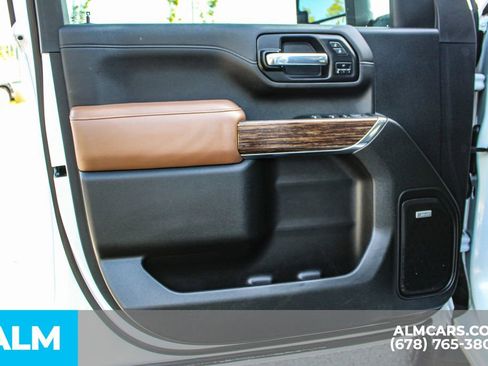 Used 2022 Chevrolet Silverado 3500 High Country image 36