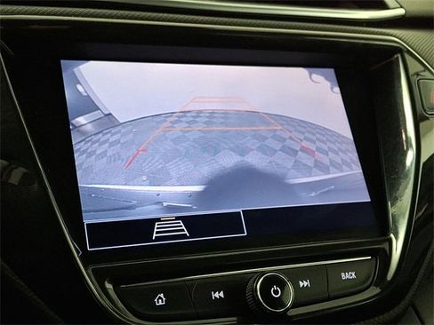 Used 2023 Chevrolet TrailBlazer LT w/ Convenience Package image 4