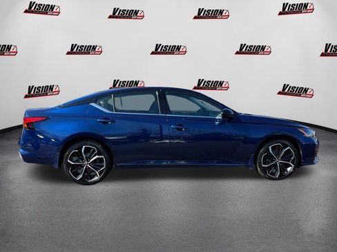 Used 2023 Nissan Altima 2.5 SR image 4