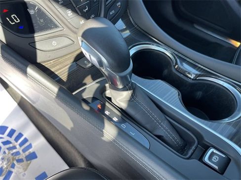 Used 2020 Buick Envision Essence image 20