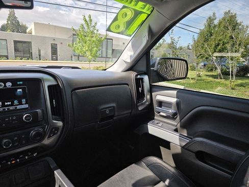 Used 2018 Chevrolet Silverado 1500 LTZ Z71 w/ Redline Edition AWD/4WD image 12