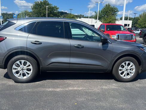 Used 2023 Ford Escape Active AWD/4WD image 4