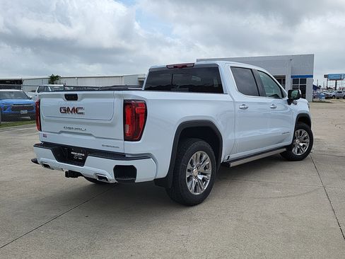 New 2026 GMC Sierra 1500 Denali w/ Technology Package AWD/4WD image 5