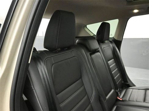 Certified 2018 Ford Escape Titanium w/ Ford Safe & Smart Package image 27