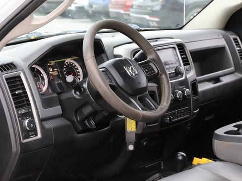 Used 2015 RAM 3500 Tradesman w/ Power & Remote Entry Group image 10