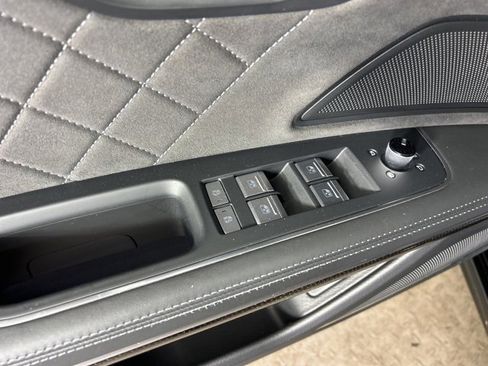 Used 2023 Audi S8 w/ S8 Comfort Plus Package image 20