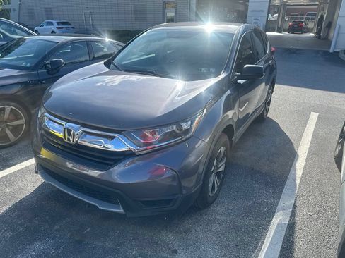 Used 2018 Honda CR-V LX image 3