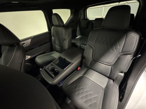 New 2026 INFINITI QX80 Autograph w/ Premium Cargo Package image 23