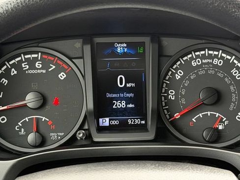 Certified 2023 Toyota Tacoma SR AWD/4WD image 29