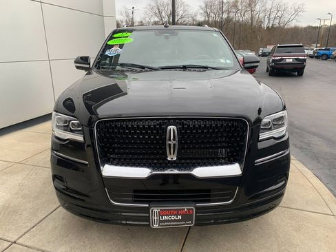 Certified 2022 Lincoln Navigator Reserve image 10