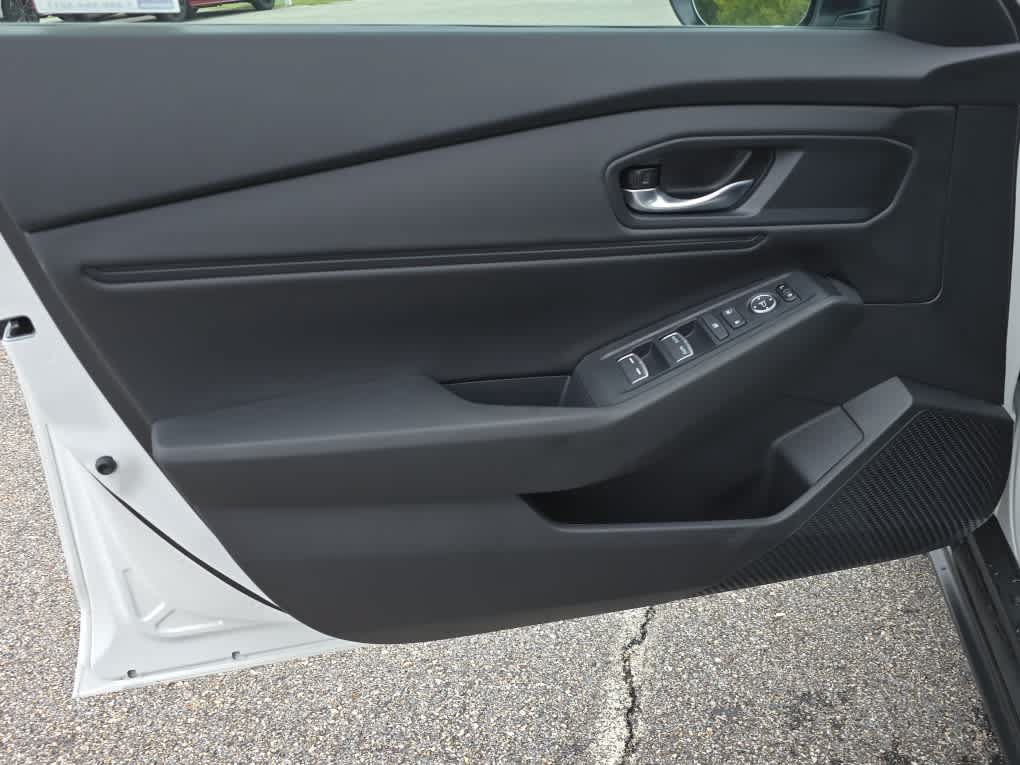 Used 2026 Honda Accord SE image 11