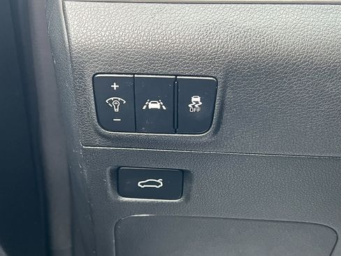 Used 2022 Kia K5 GT-Line w/ GT-Line Awd Premium Package image 16