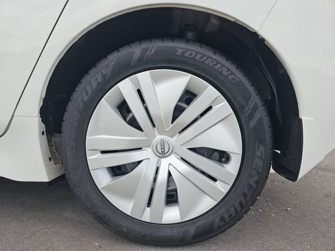 Used 2024 Nissan Leaf S FWD image 35