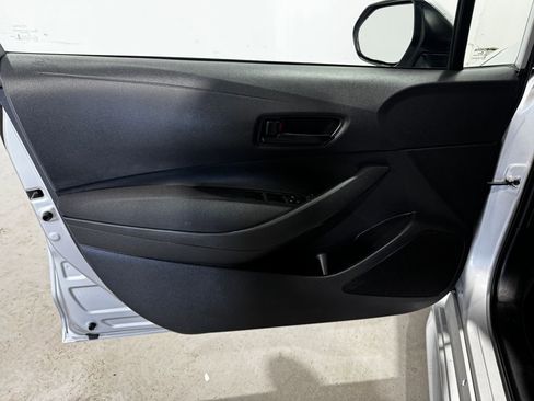 Used 2023 Toyota Corolla LE FWD image 16